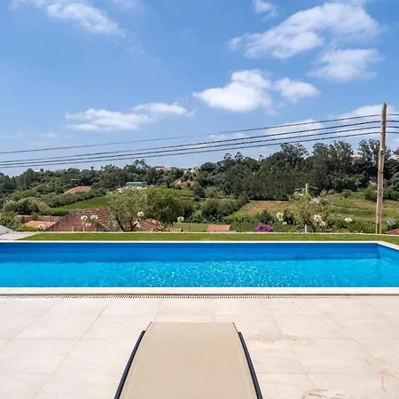 Apartment Poolside Retreat In Mosteiros By Lisbeyond Caldas Da Rainha